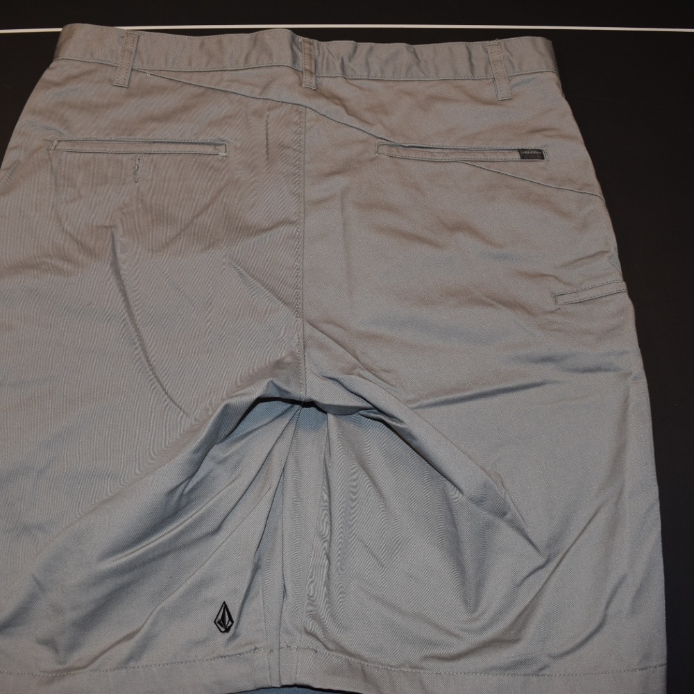 Volcom Chino Shorts - Picture 2 of 5